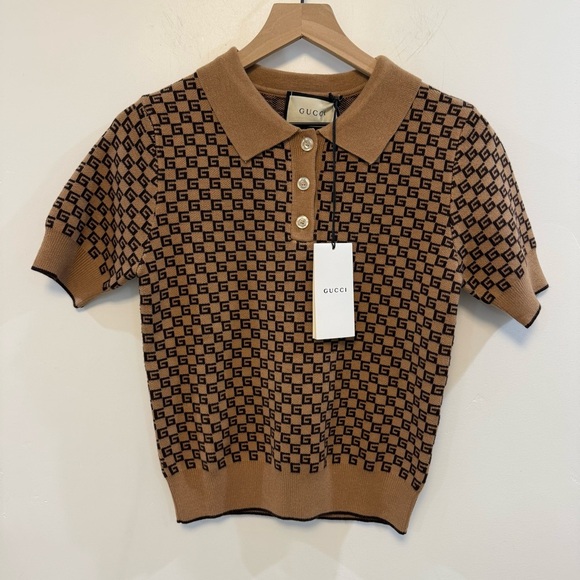 GUCCI Square G Knit Polo Shirt in Camel sz medium - Picture 6 of 12